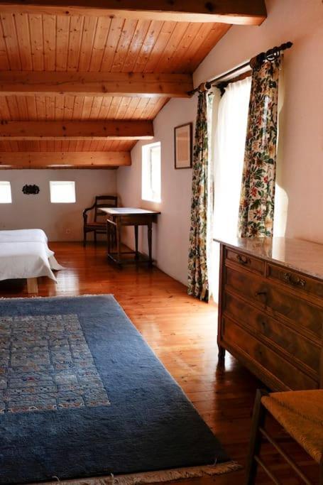 La Bergerie A Cratoule, Domaine Les Musarts Issirac ภายนอก รูปภาพ